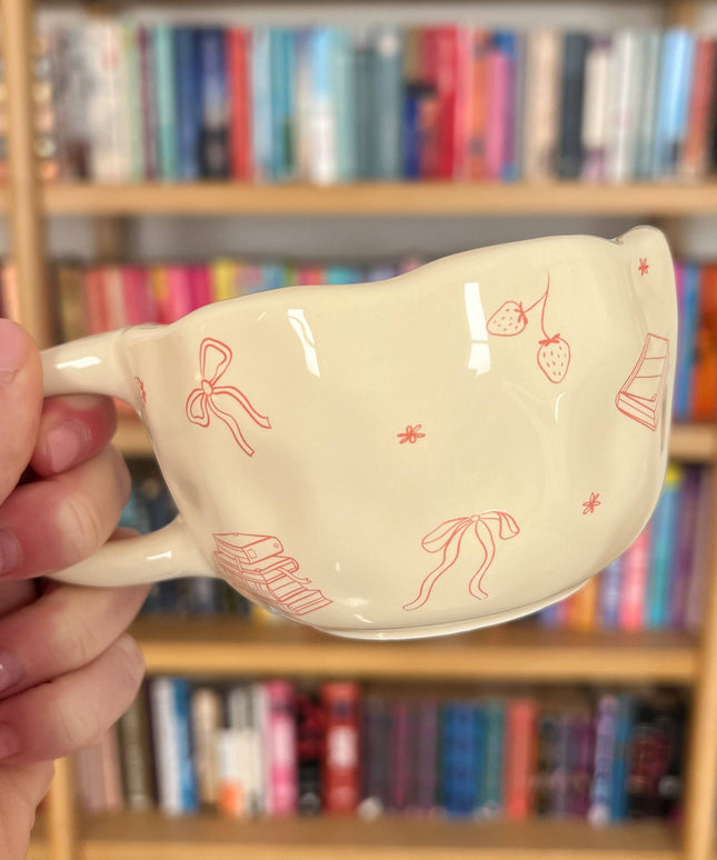 Bows and Books Mug: Yellow/Ivory Flowers
