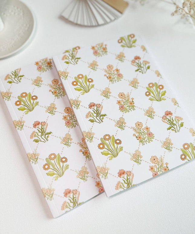 Dot Grid Notatbok | Meadow
