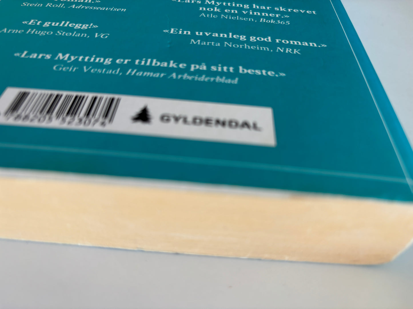 Mytting, Lars: Søsterklokkene