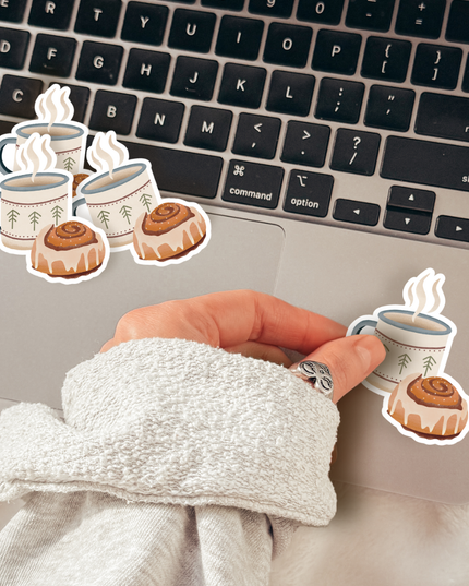 Vinyl Klistremerke | Cinnamon Roll Camping Mug - Kanelbulle
