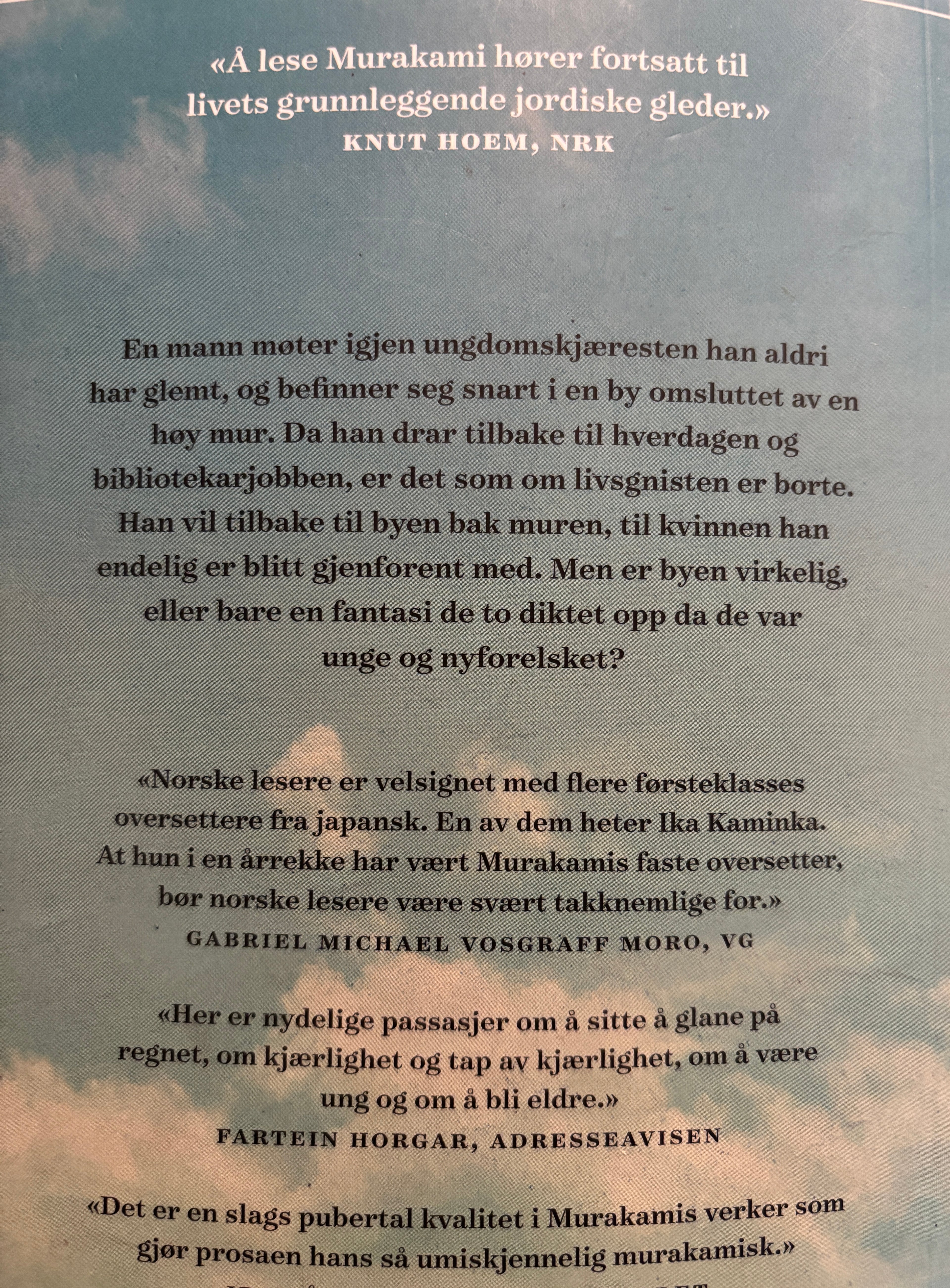 Murakami, Haruki: Byen bak muren