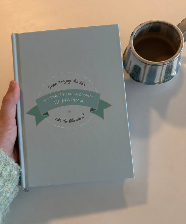 365 små og store spørsmål til mamma