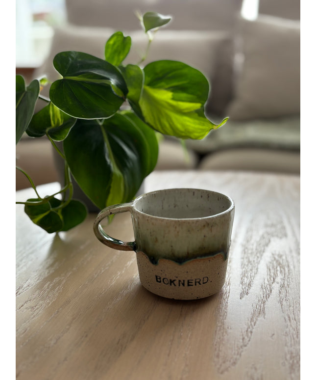 Boknerd kaffekopp - Håndlaget keramikk