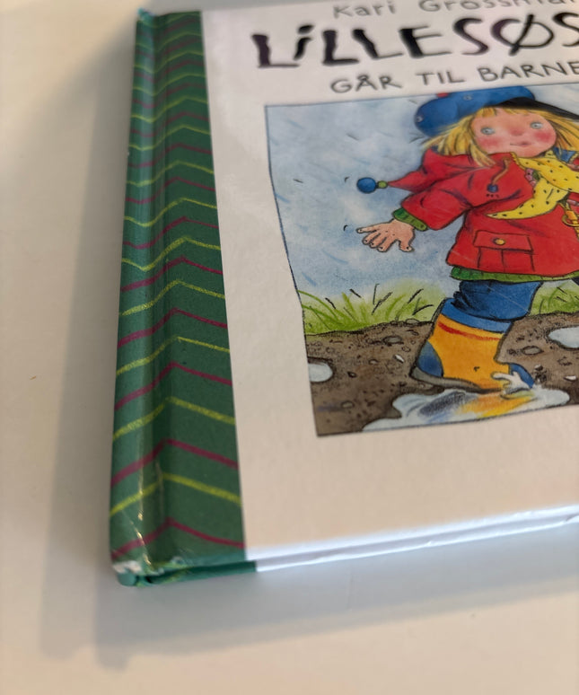 Grossmann, Kari: Lillesøster går til barnehagen