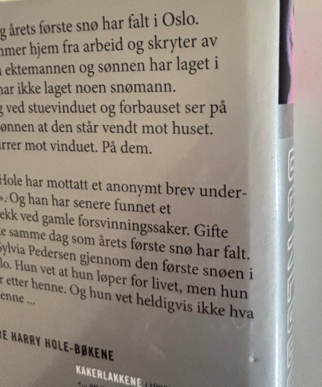 Nesbø, Jo: Snømannen