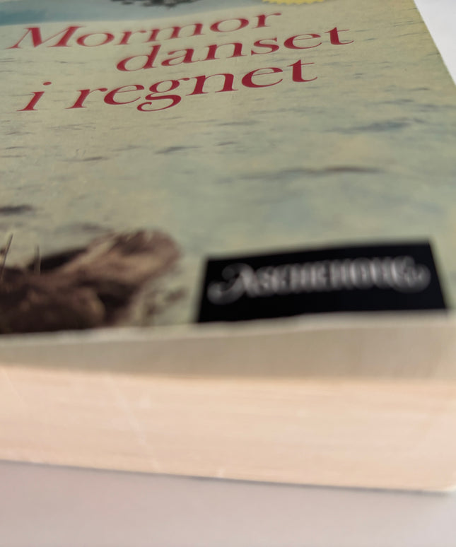 Teige, Trude: Mormor danset i regnet