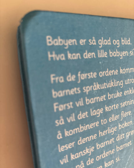 Hva sier babyen?