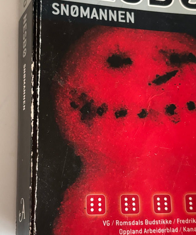 Nesbø, Jo: Snømannen