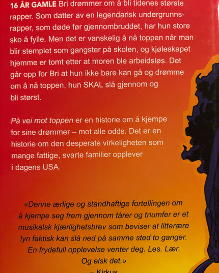 Thomas, Angie: På vei mot toppen