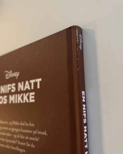 Disney - En nifs natt hos Mikke