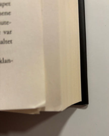 Bardugo, Leigh: Stormangrep - Shadow and bone