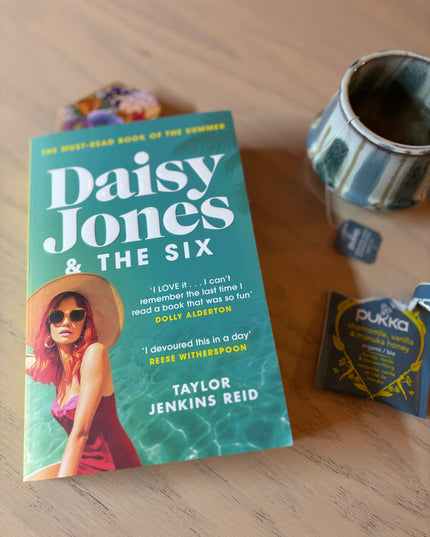 Jenkins Reid, Taylor: Daisy Jones & The Six