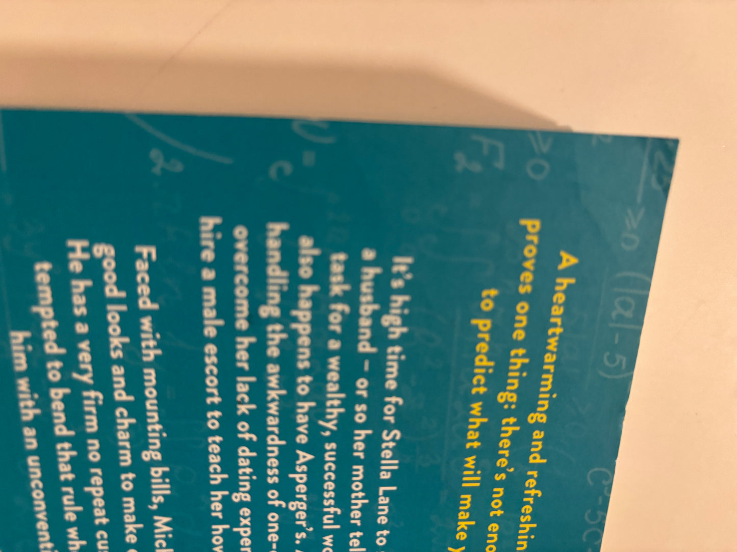 Hoang, Helen: The kiss quotient