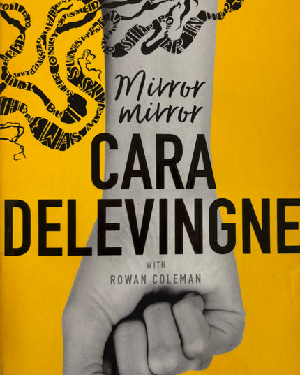 Delevingne, Cara: Mirror, mirror