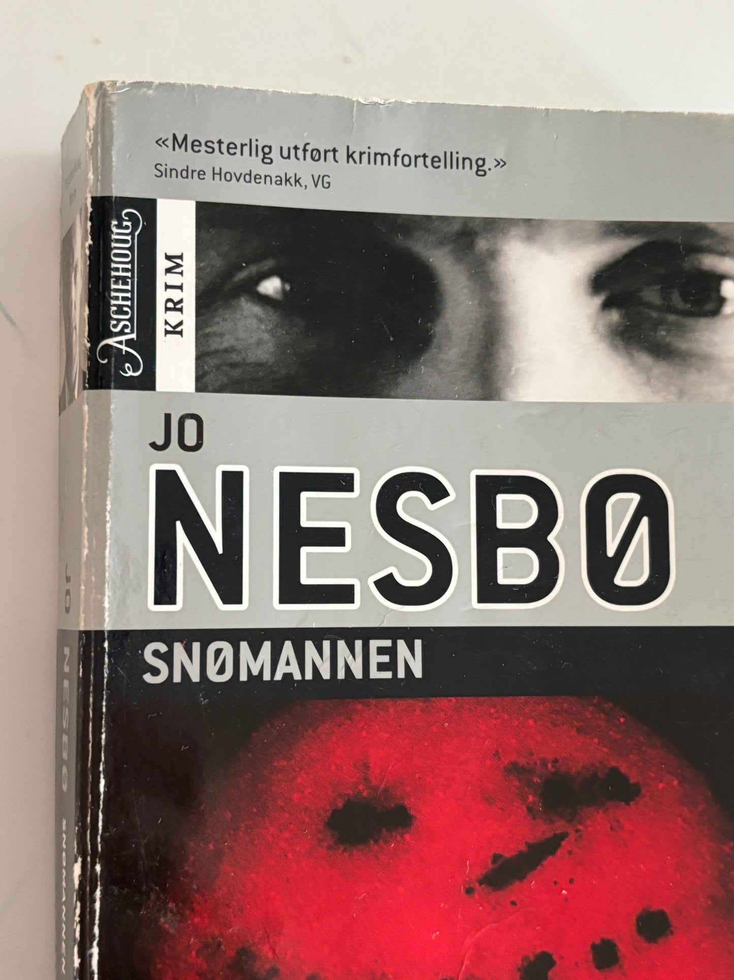 Nesbø, Jo: Snømannen