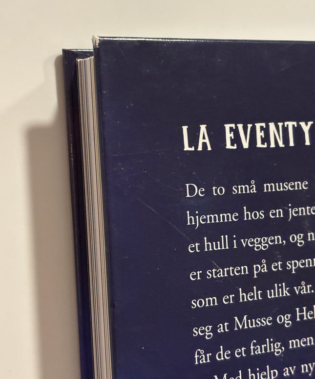 Brinck, Camilla: Musse & Helium - Mysteriet med hullet i veggen