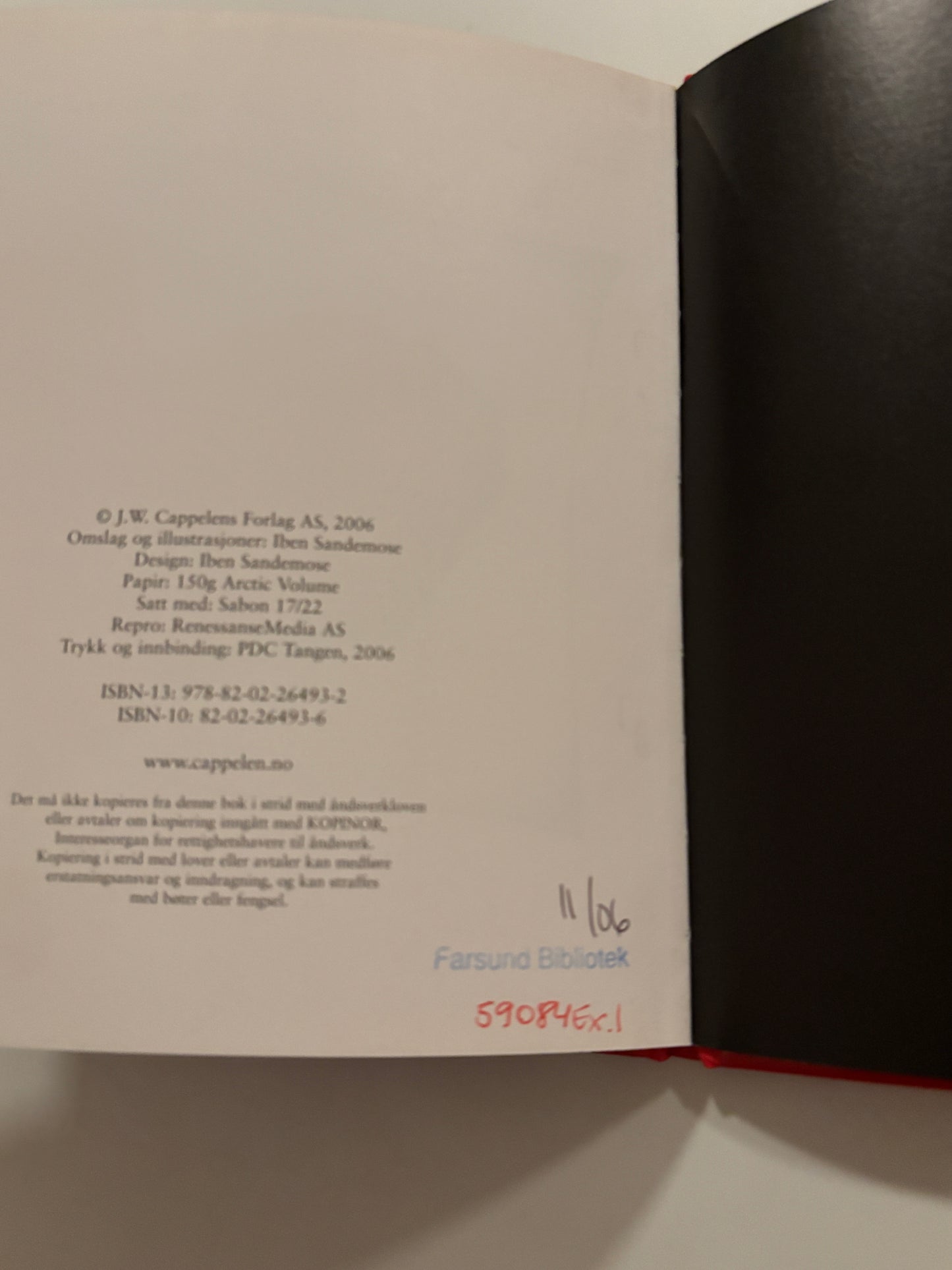 Sandemose, Iben: Sov godt Pus