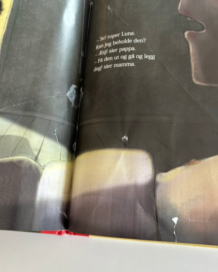 Asaito, Lisa: En fisk til Luna