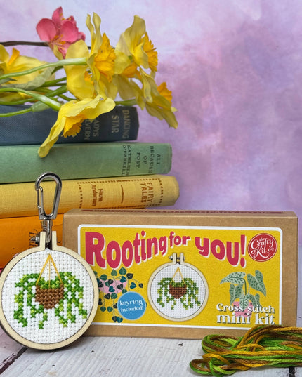 Rooting for You! Mini Matchbox Broderingssett