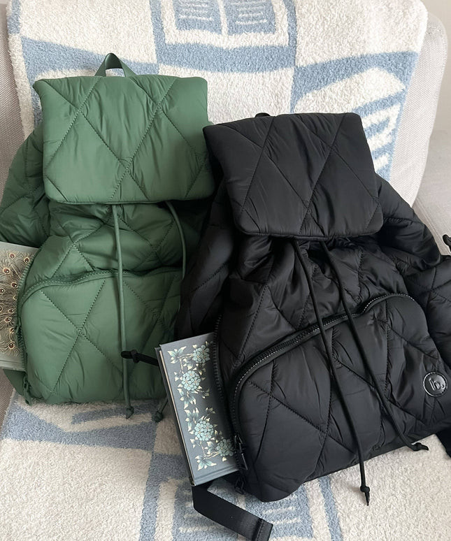 The Bookish Backpack: Green