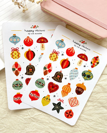 Klistremerkeark | Håndtegnet ~ Christmas Baubles | A6