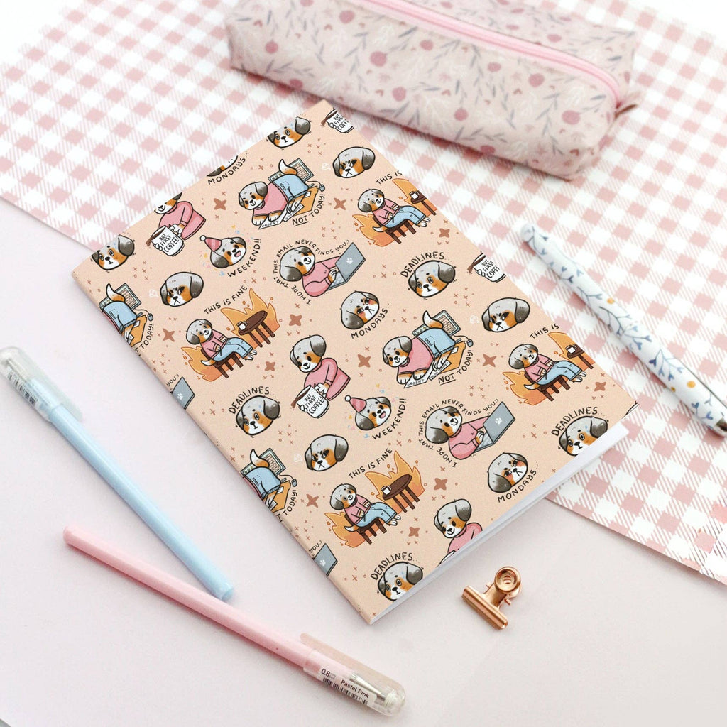 "Corporate Dog" Notatbok | Resirkulert notatbok | "Tilbake på jobb" - Hvite sider