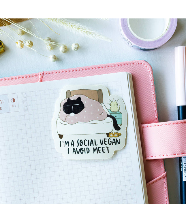 Klistremerke Vinyl | I am a social vegan. I avoid meet | Katteklistremerke