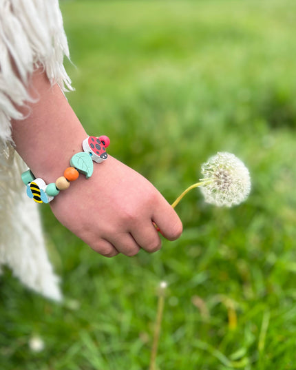 Lag Ditt Eget Småkryp Armbånd | DIY Armbånd