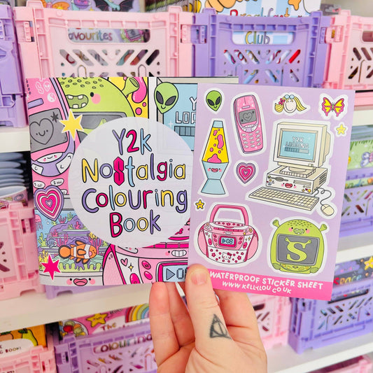 Y2K Nostalgia Fargeleggingsbok