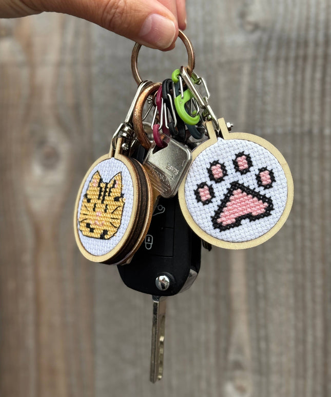 You're Roar-some! Mini Matchbox Broderingssett
