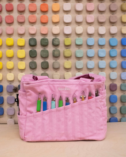 Forhåndsbestilling | Soolla Studio Artist Bag | Flamingo | Hobbyveske | Veske for Kreative Prosjekter
