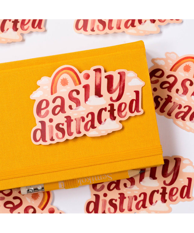 Vinyl Klistremerke | Easily Distracted