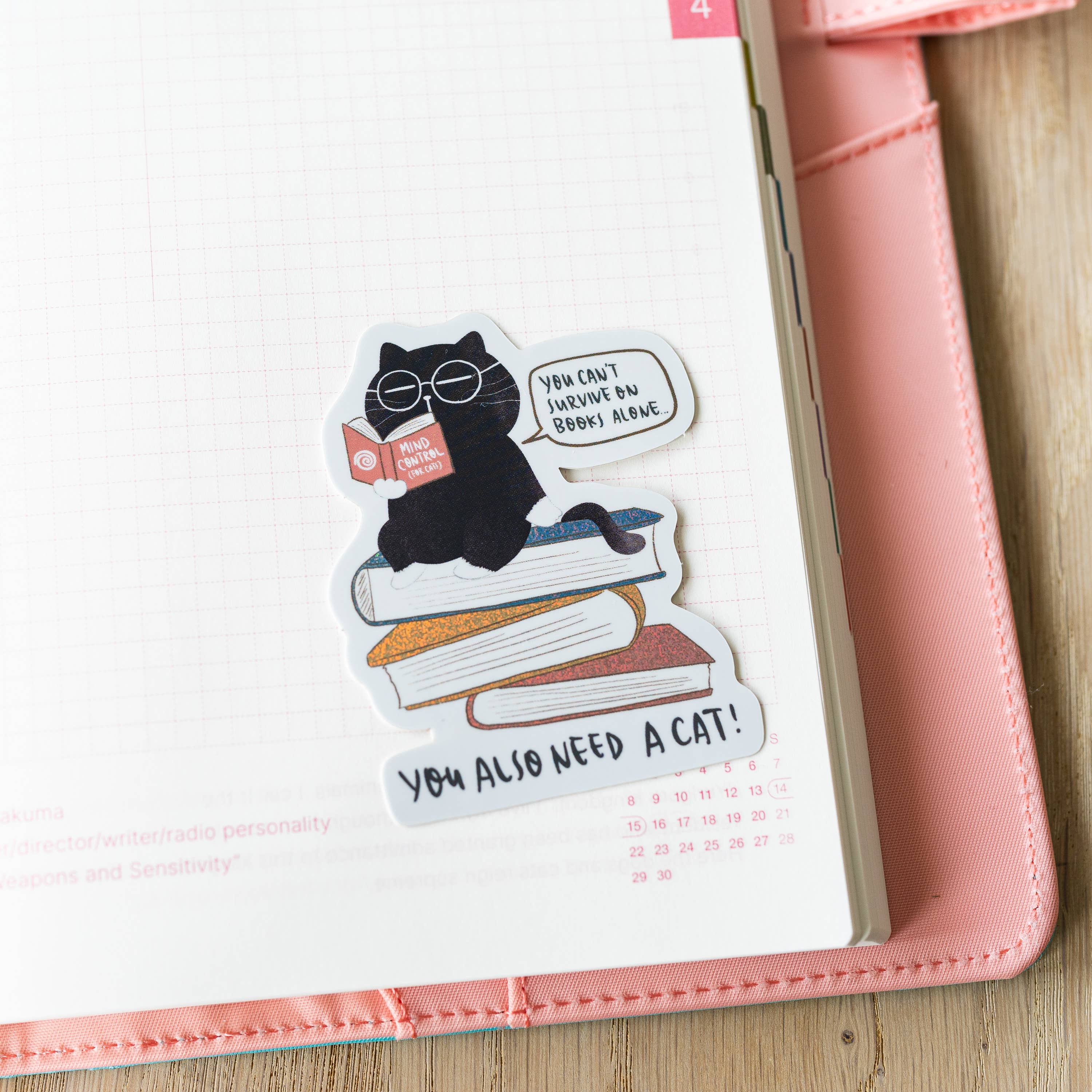 "You can't survive on books alone..." Morsomt Katte Klistremerke